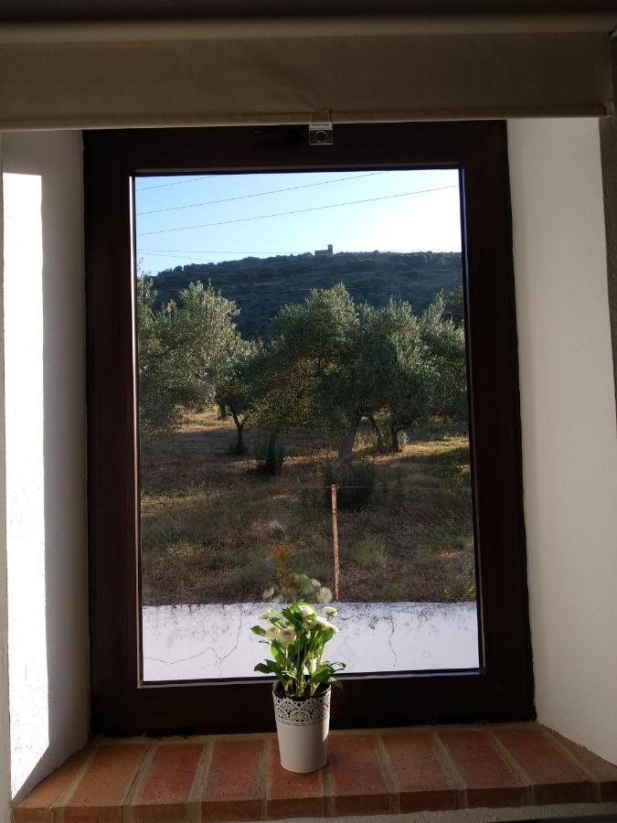 Casa Rural Ventanas A La Sierra Higuera De La Sierra  Exterior photo
